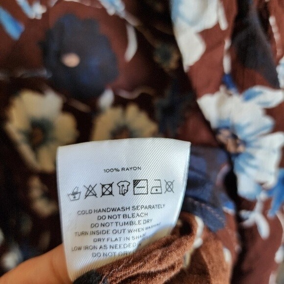 Faithfull the Brand Melia Babydoll Top Size XS Relaxed Fit Brown Blue Floral - Picture 6 of 6